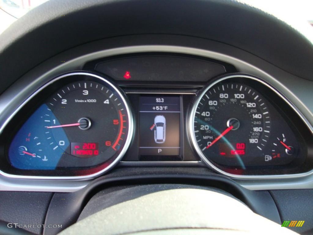 2010 Audi Q7 3.0 TDI quattro Gauges Photo #40725898