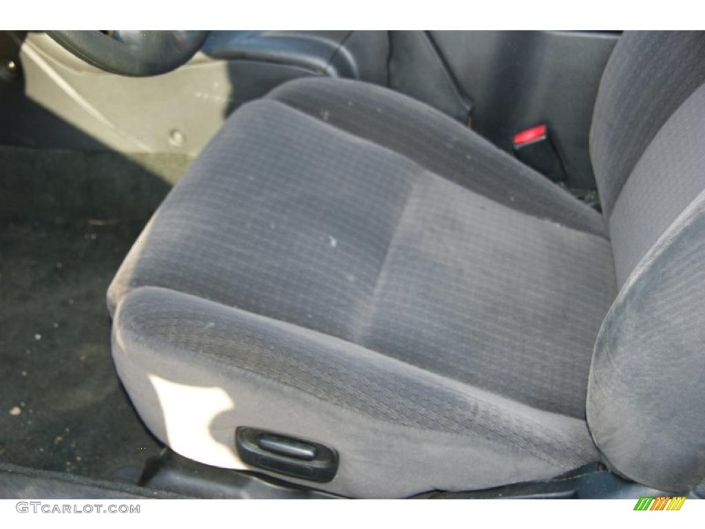 2003 Stratus SXT Coupe - Satin White Pearl / Dark Taupe/Medium Taupe photo #8