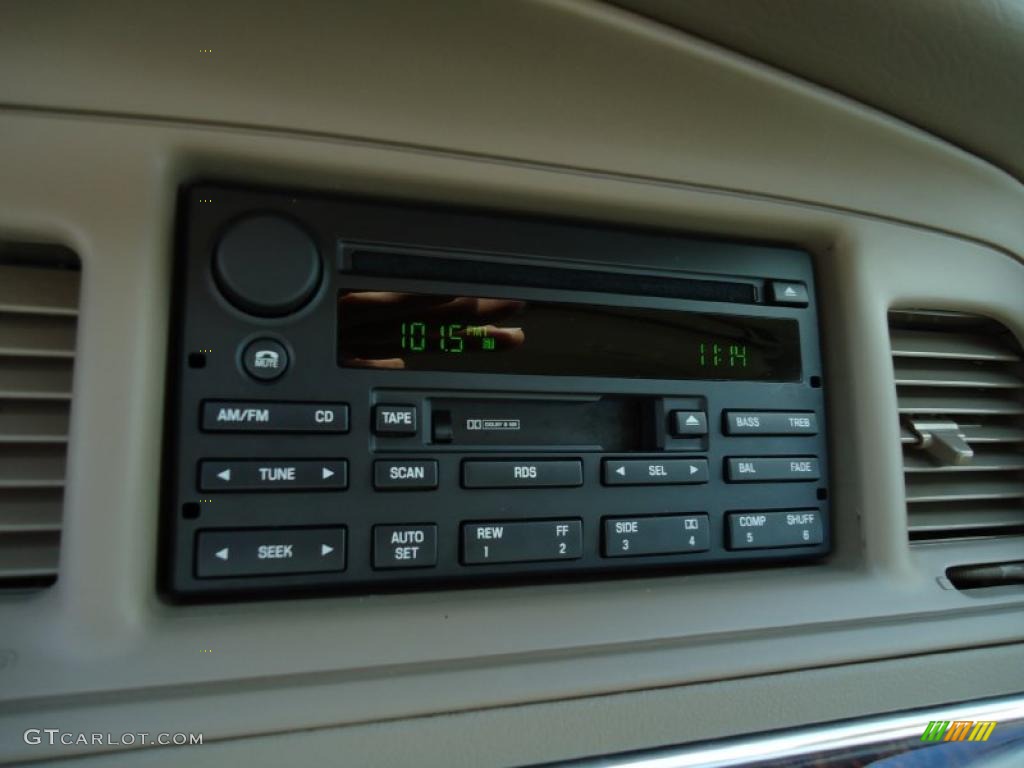 2004 Grand Marquis LS - Dark Toreador Red Metallic / Medium Parchment photo #32