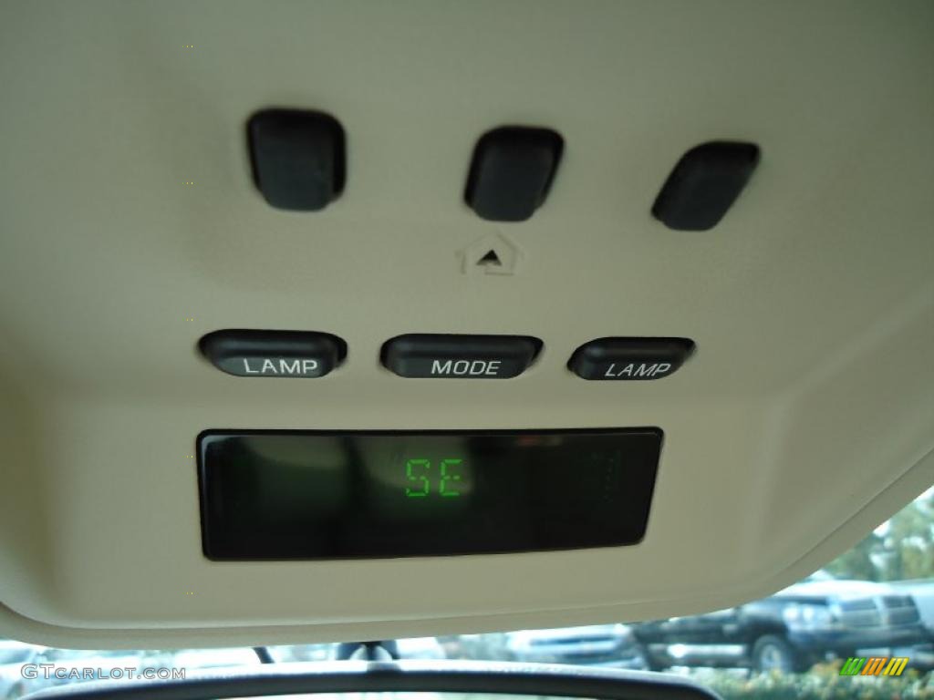 2004 Grand Marquis LS - Dark Toreador Red Metallic / Medium Parchment photo #34