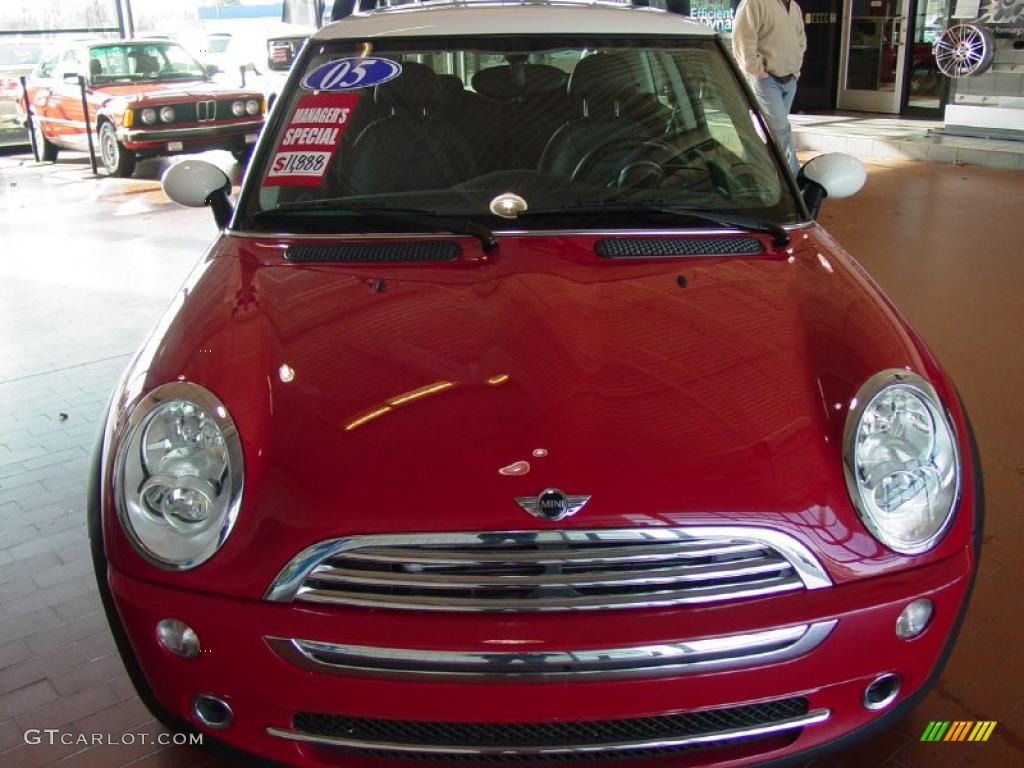 2005 Cooper Hardtop - Chili Red / Panther Black photo #5