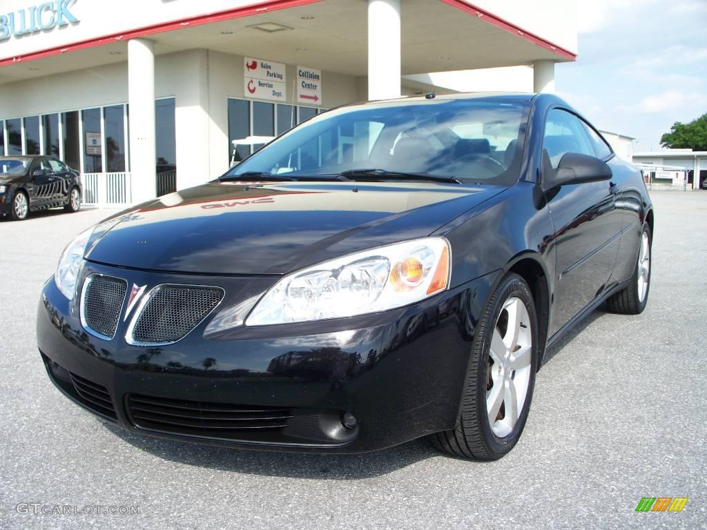 Black Pontiac G6