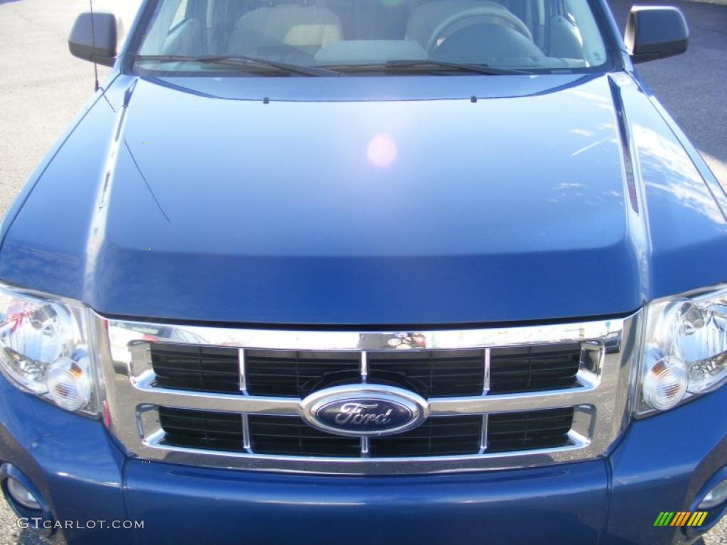 2008 Escape XLT 4WD - Vista Blue Metallic / Stone photo #8