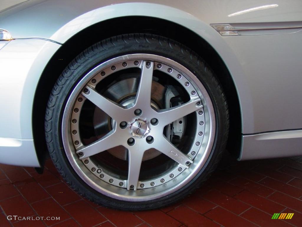 2005 BMW 6 Series 645i Coupe Custom Wheels Photo #40733463