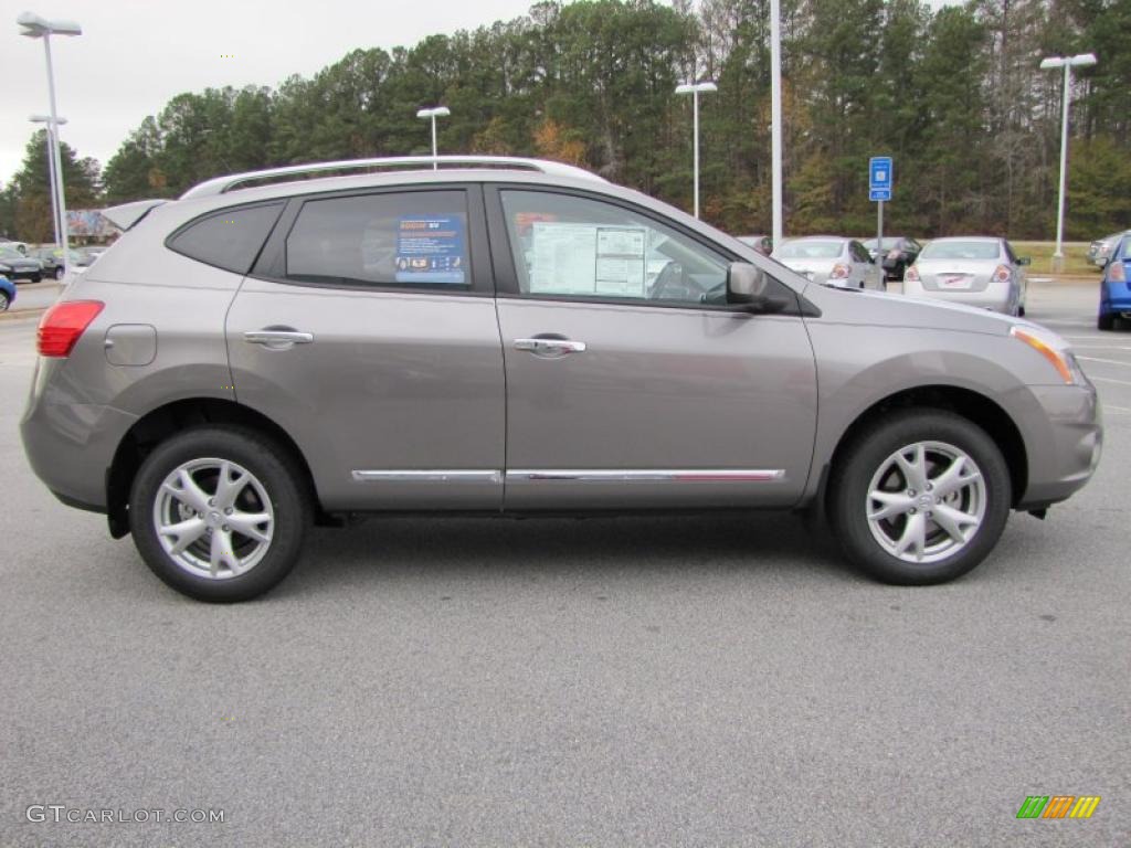 2011 Rogue SV - Platinum Graphite / Gray photo #6