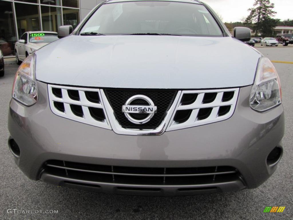 2011 Rogue SV - Platinum Graphite / Gray photo #8