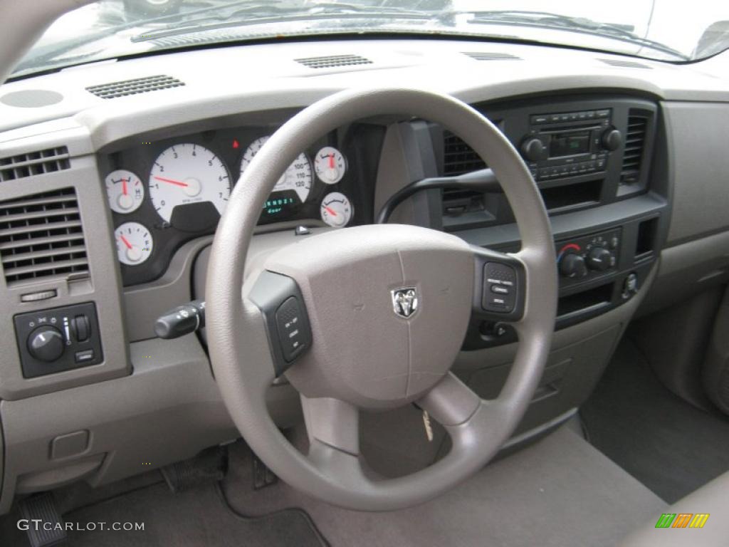 2008 Ram 1500 SXT Regular Cab - Light Khaki Metallic / Khaki photo #10