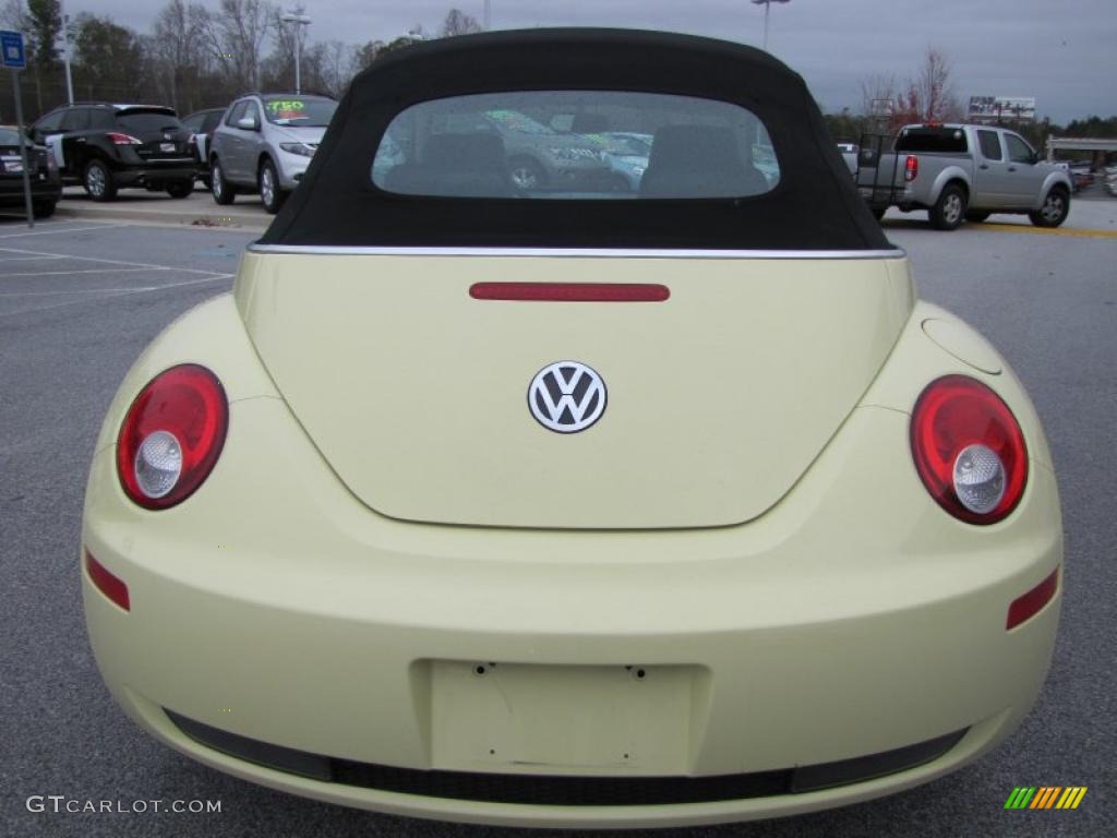 2006 New Beetle 2.5 Convertible - Mellow Yellow / Black photo #4
