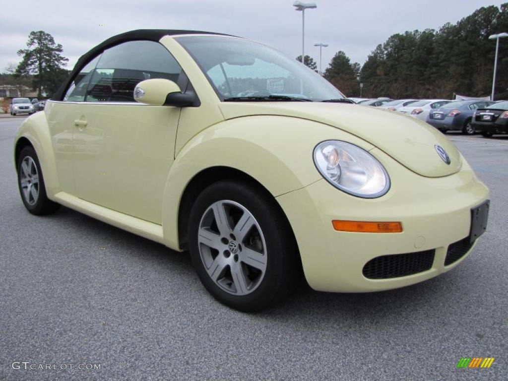 2006 New Beetle 2.5 Convertible - Mellow Yellow / Black photo #7