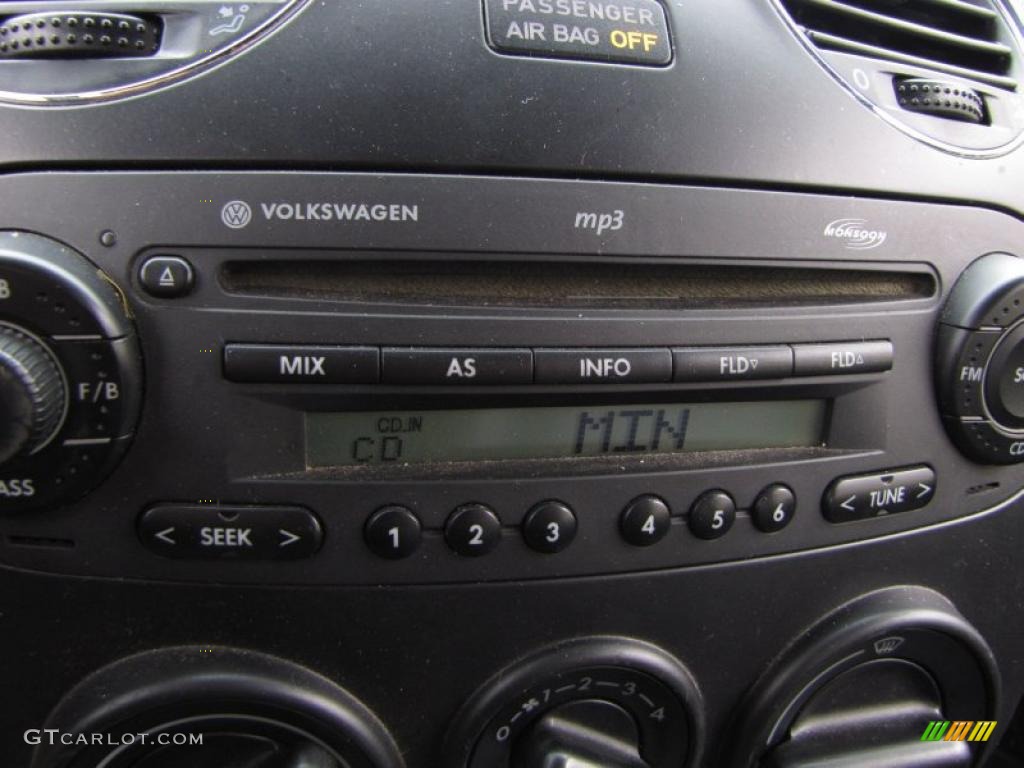 2006 New Beetle 2.5 Convertible - Mellow Yellow / Black photo #17