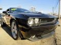 Brilliant Black Crystal Pearl - Challenger SRT8 Photo No. 3