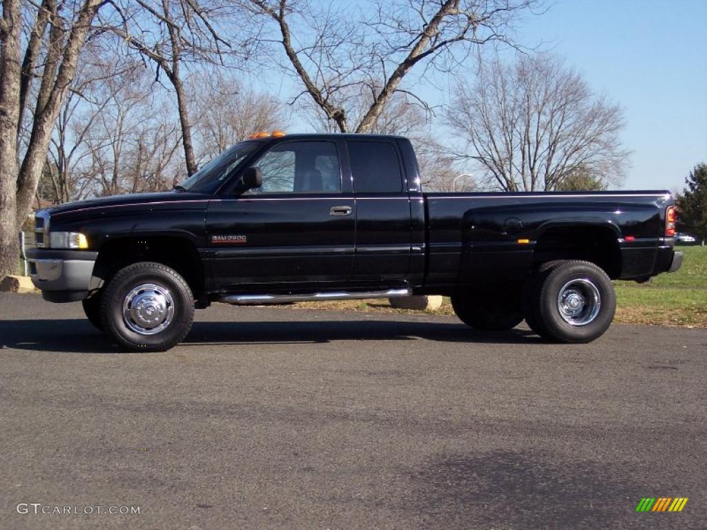 2000 Ram 3500 SLT Extended Cab 4x4 Dually - Black / Mist Gray photo #4