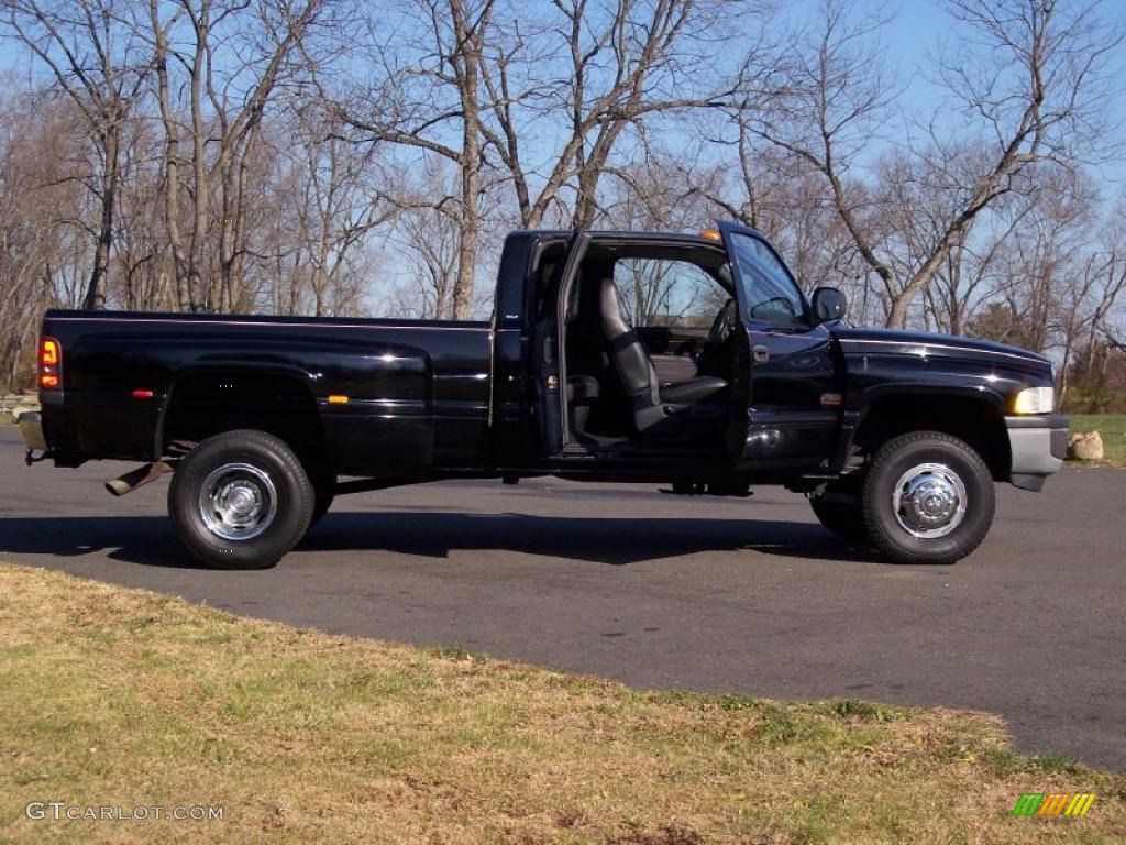 2000 Ram 3500 SLT Extended Cab 4x4 Dually - Black / Mist Gray photo #21