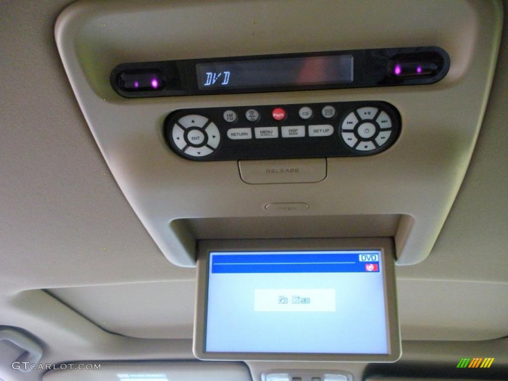 2009 Honda Pilot Touring 4WD Controls Photo #40738931