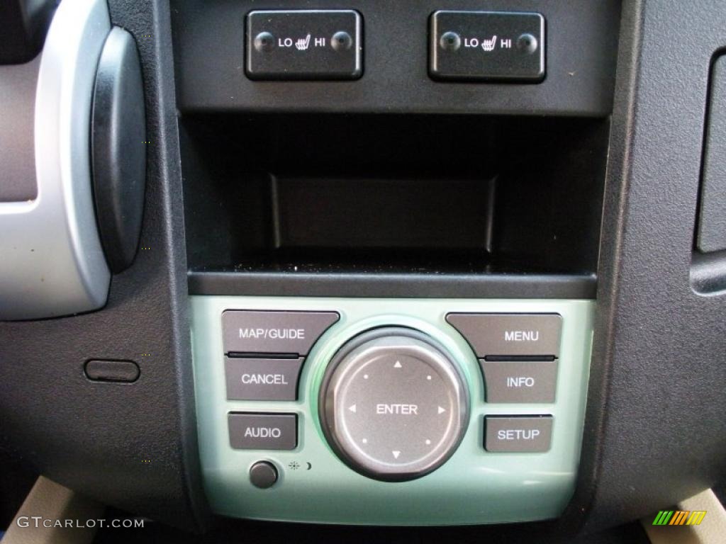 2009 Honda Pilot Touring 4WD Controls Photo #40739067