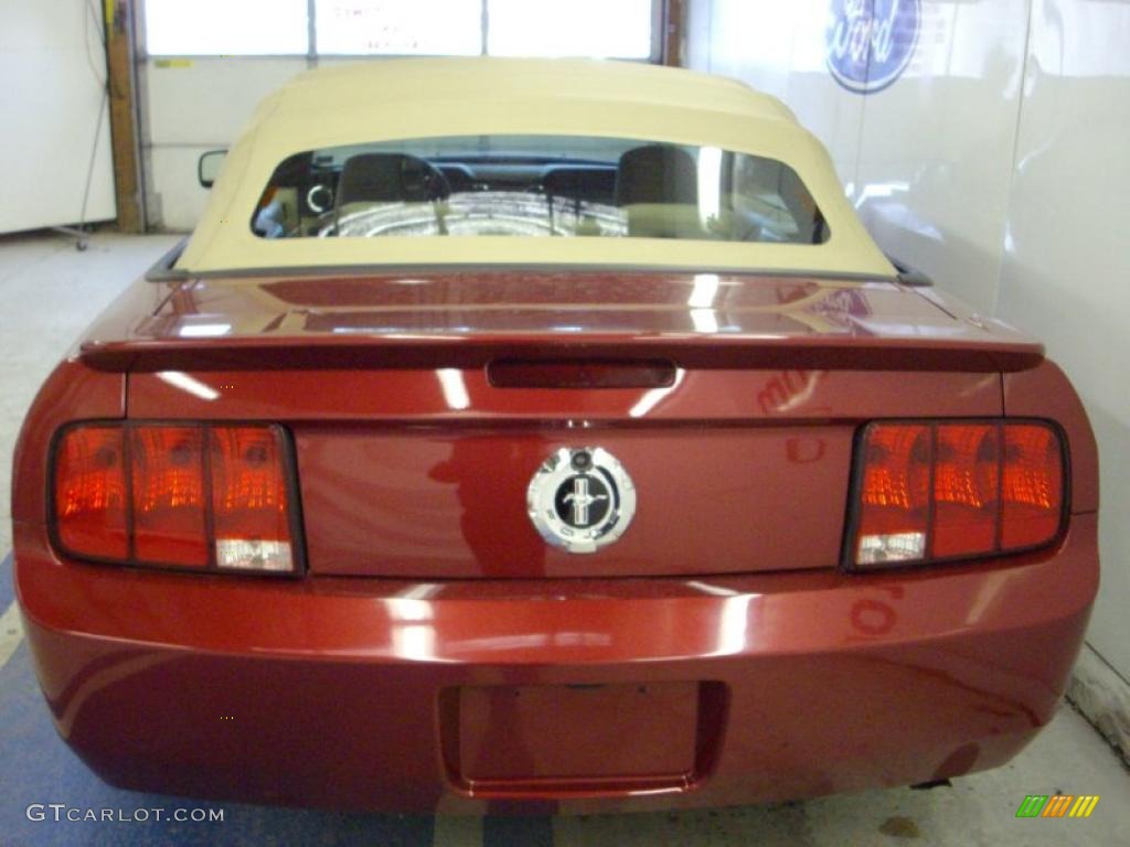 2007 Mustang V6 Deluxe Convertible - Redfire Metallic / Medium Parchment photo #4