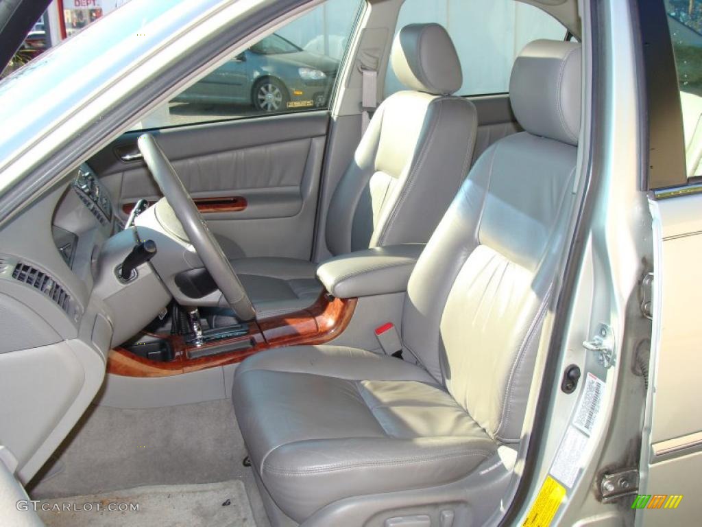Stone Interior 2002 Toyota Camry XLE V6 Photo #40740511