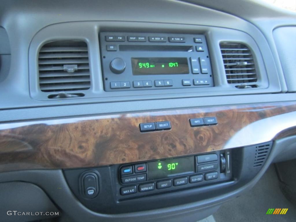 2006 Mercury Grand Marquis LS Controls Photo #40740811