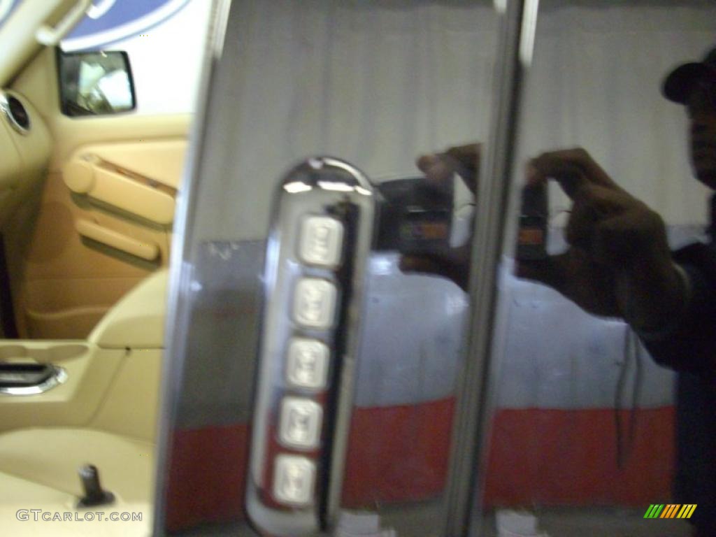 2006 Explorer Eddie Bauer 4x4 - Redfire Metallic / Camel photo #6
