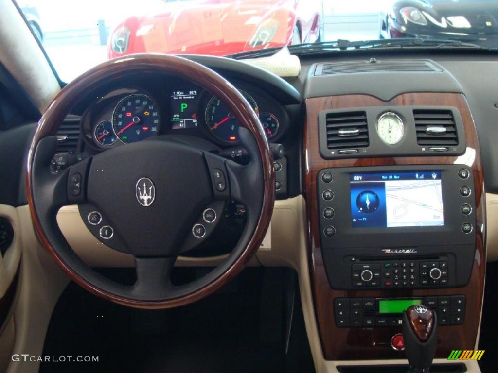 2011 Maserati Quattroporte S Avorio Dashboard Photo #40745628