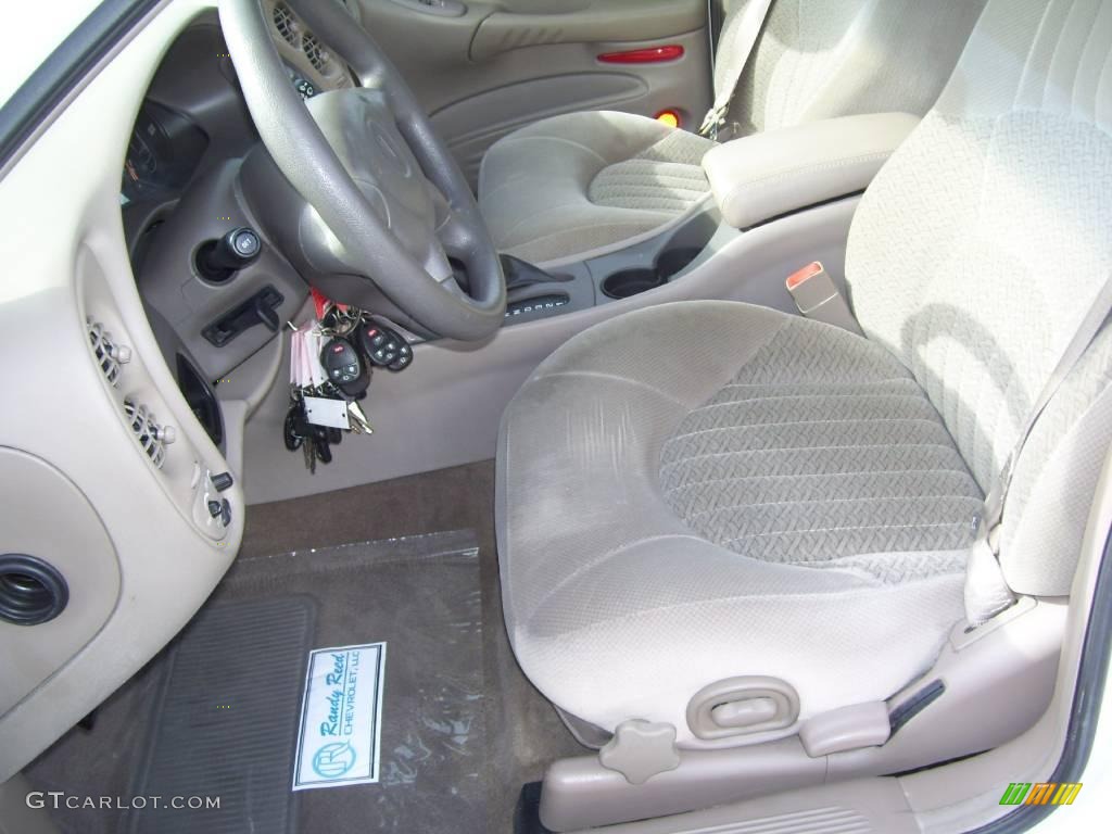 2005 Bonneville SE - Ivory White / Taupe photo #10