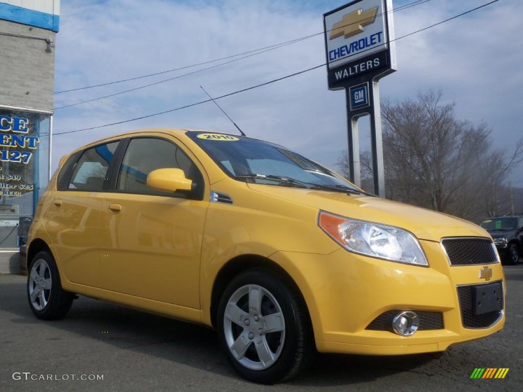 2010 Aveo Aveo5 LT - Summer Yellow / Neutral photo #3