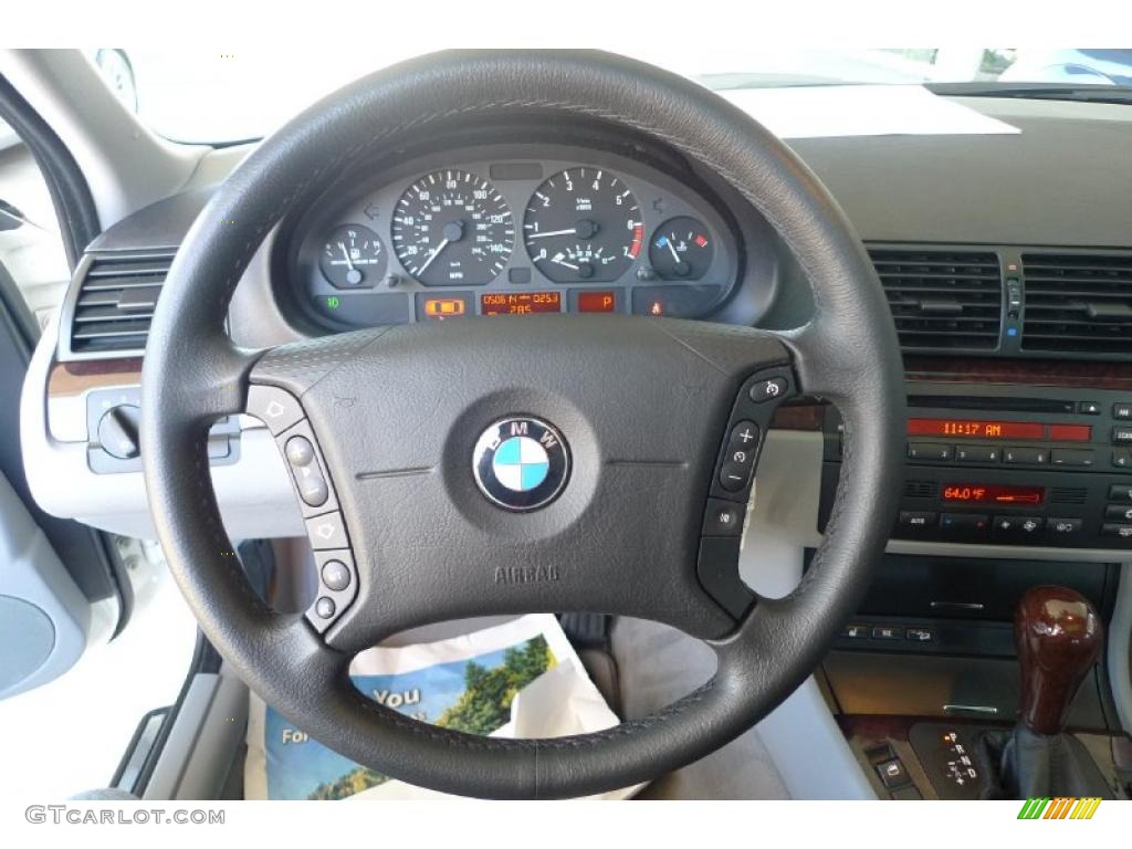 2003 BMW 3 Series 325xi Wagon Grey Steering Wheel Photo #40749078