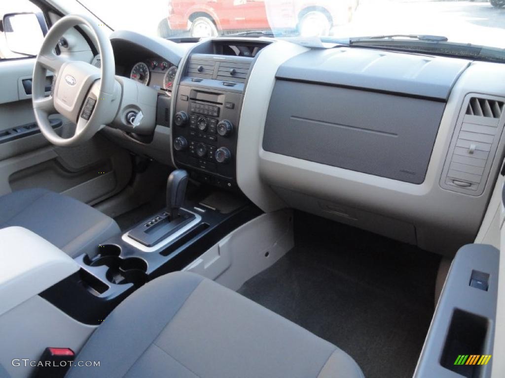 Stone Interior 2010 Ford Escape XLS 4WD Photo #40749798