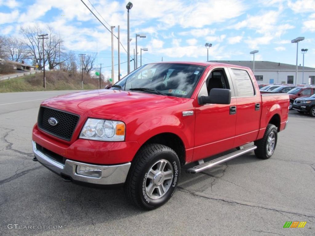 2005 F150 XLT SuperCrew 4x4 - Bright Red / Medium Flint/Dark Flint Grey photo #7
