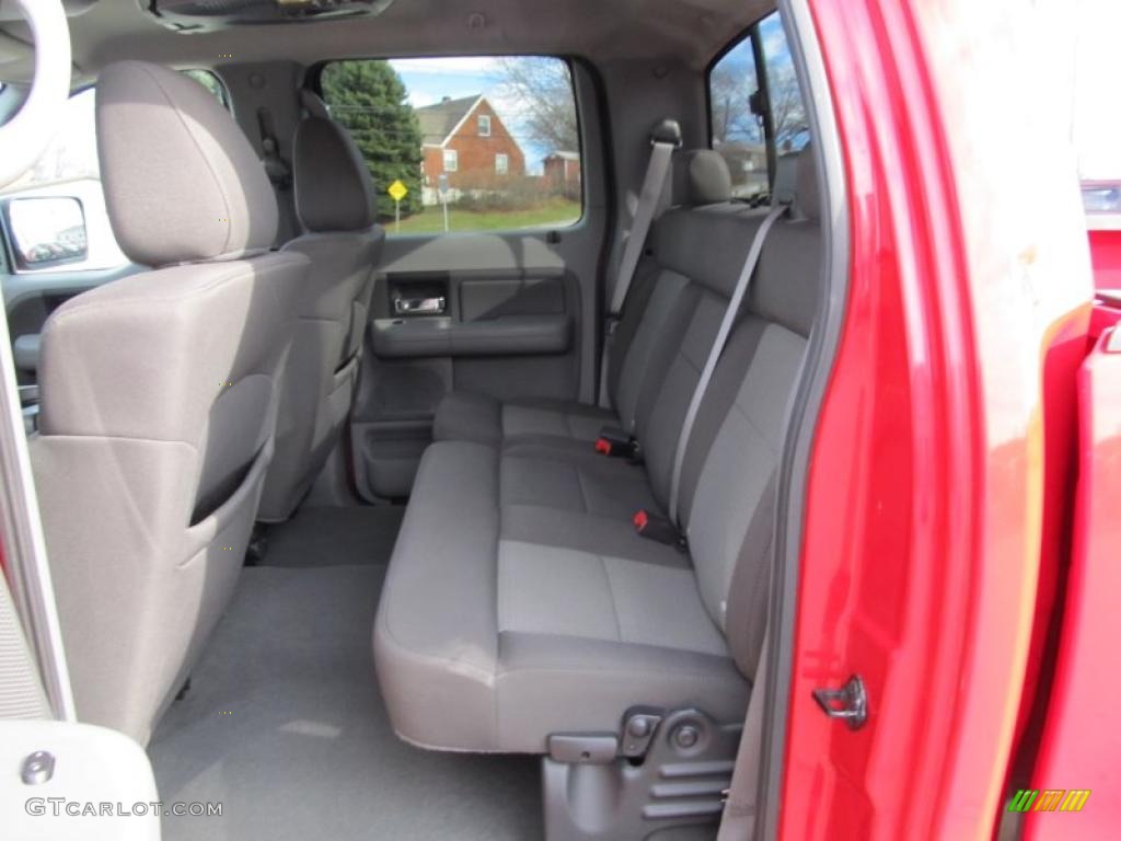 2005 F150 XLT SuperCrew 4x4 - Bright Red / Medium Flint/Dark Flint Grey photo #13