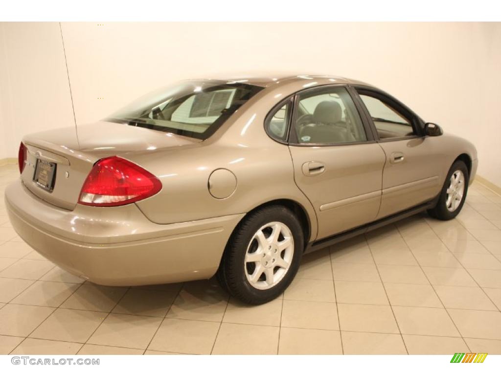 2006 Taurus SEL - Arizona Beige Metallic / Medium/Dark Pebble Beige photo #7