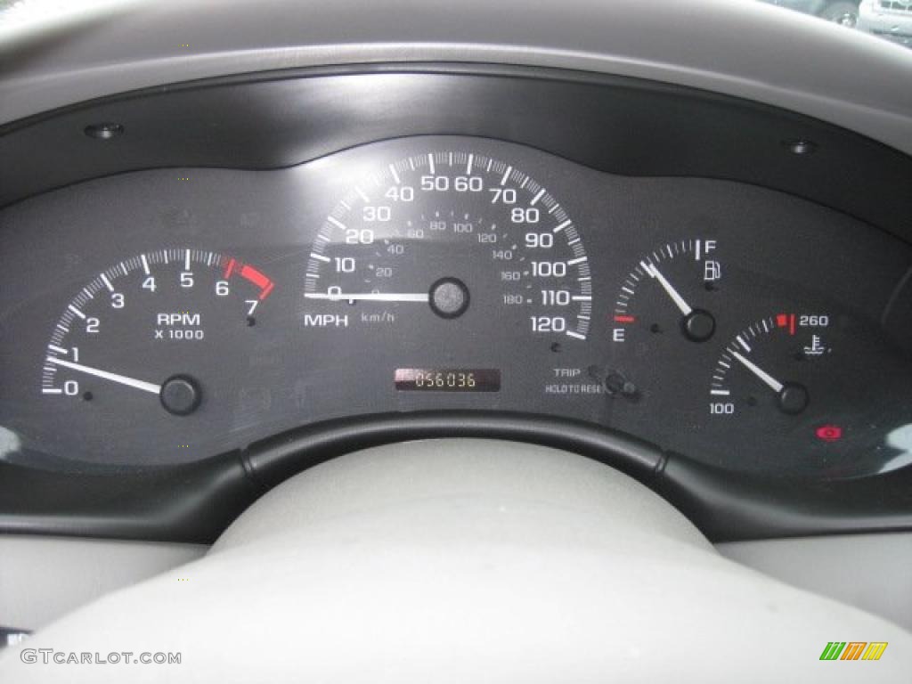 2005 Chevrolet Classic Standard Classic Model Gauges Photo #40758007