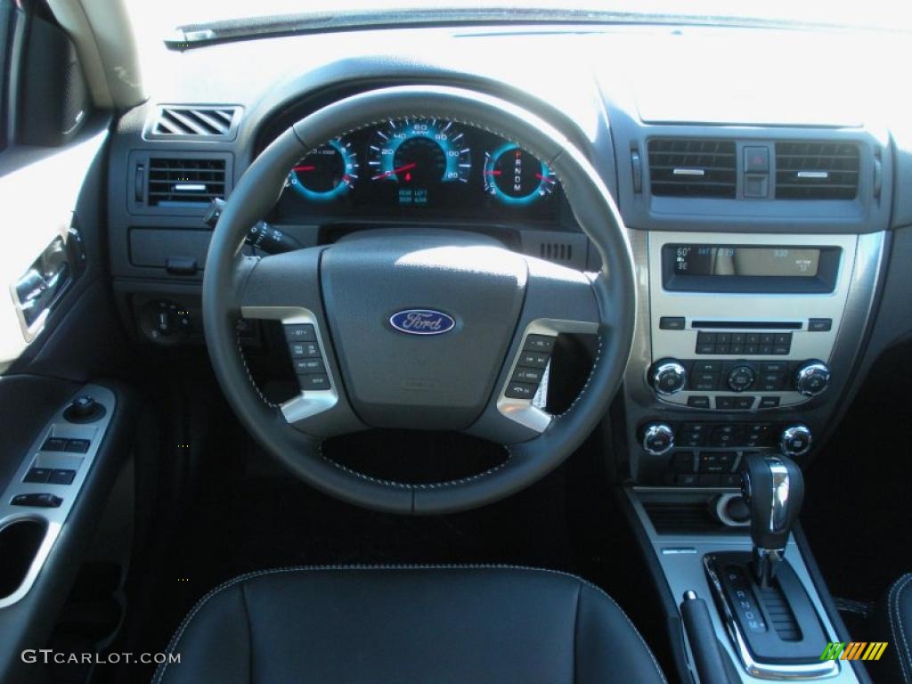 2011 Fusion SEL V6 - Red Candy Metallic / Charcoal Black photo #7