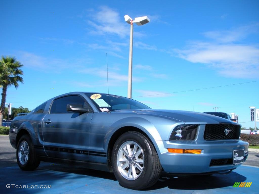 Windveil Blue Metallic 2006 Ford Mustang V6 Premium Coupe Exterior Photo #40759147
