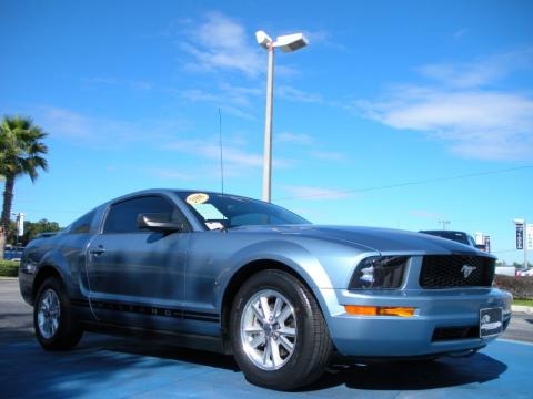 2006 Ford Mustang V6 Premium Coupe Data, Info and Specs