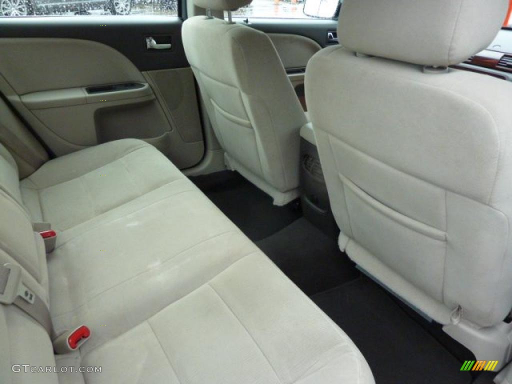 Medium Light Stone Interior 2008 Ford Taurus SEL AWD Photo #40759975