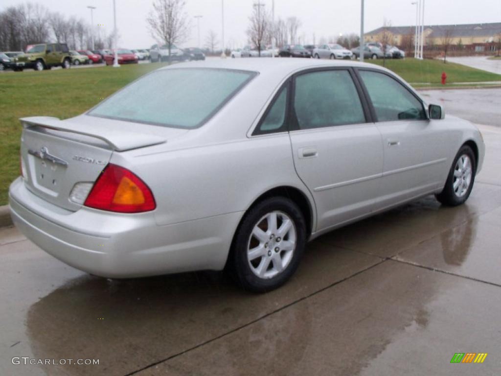 2001 Avalon XLS - Lunar Mist Metallic / Stone photo #6