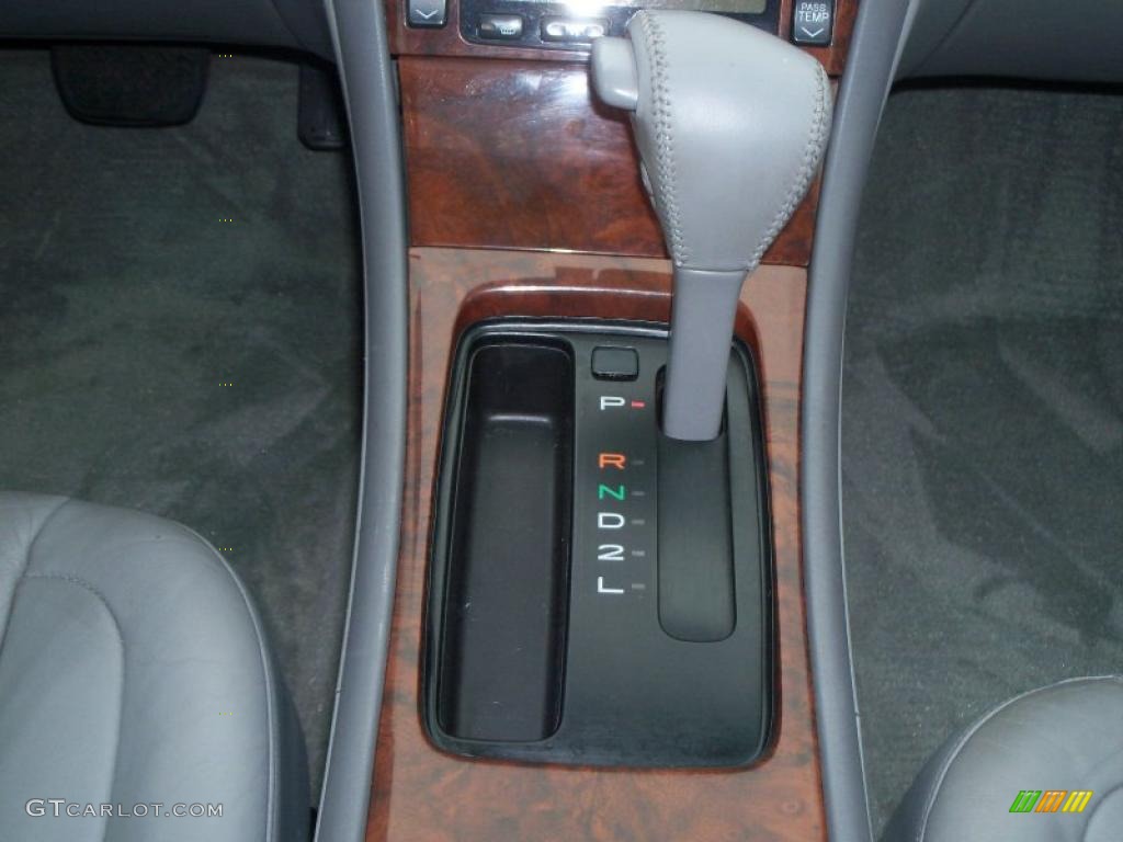 2001 Avalon XLS - Lunar Mist Metallic / Stone photo #22