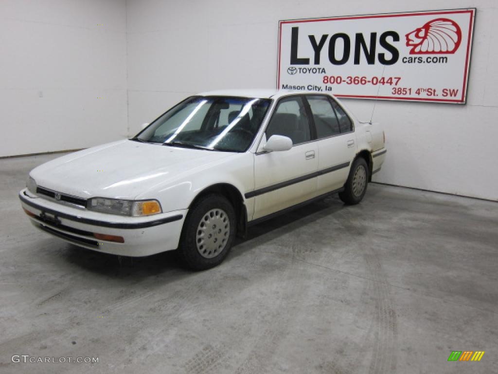 1992 Accord LX Sedan - Frost White / Gray photo #20