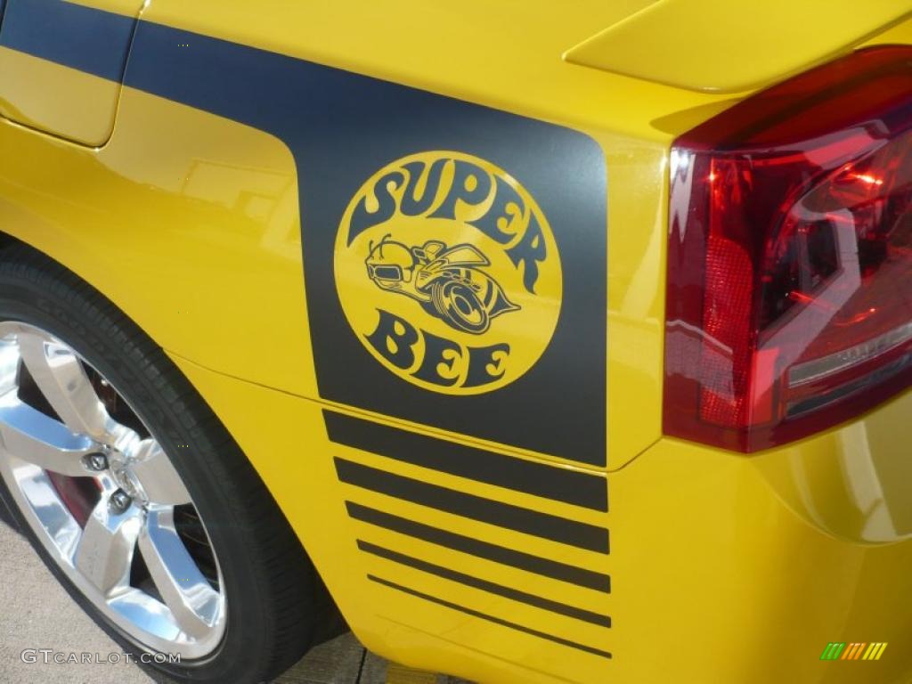 2007 Dodge Charger SRT-8 Super Bee Marks and Logos Photo #40763015
