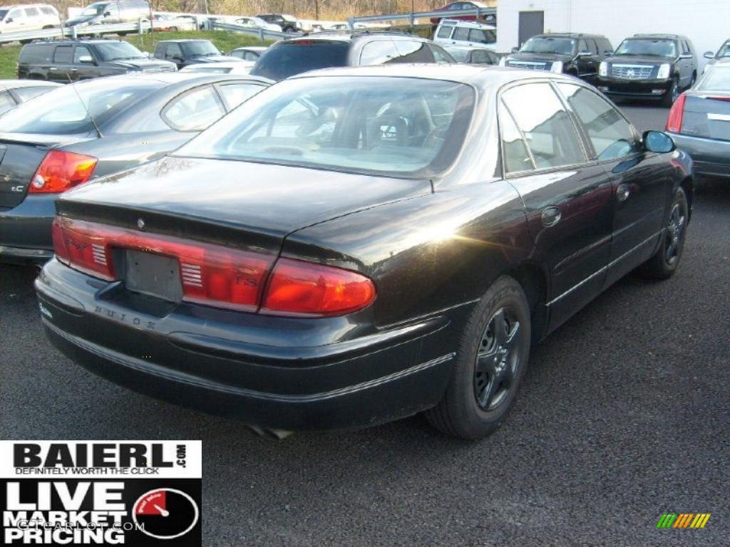 2003 Regal LS - Black / Medium Gray photo #3