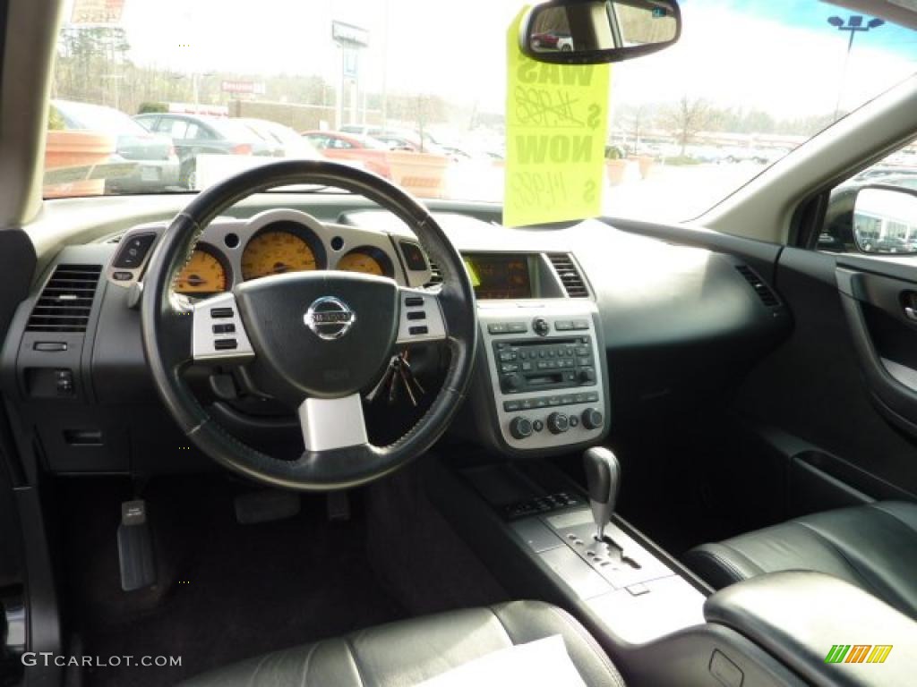 Charcoal Interior 2004 Nissan Murano SL AWD Photo #40770367