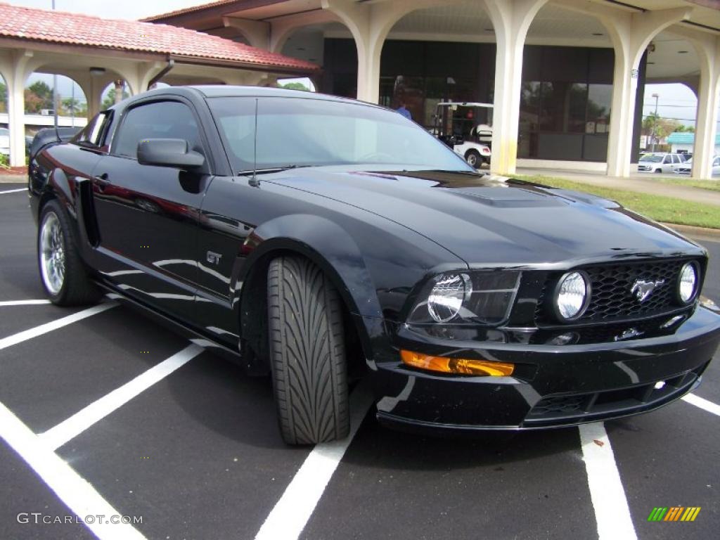 Black 2007 Ford Mustang GT Deluxe Coupe Exterior Photo #40771843