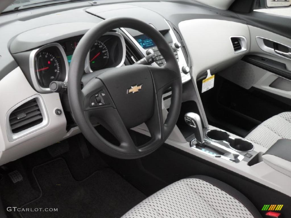 Light Titanium/Jet Black Interior 2011 Chevrolet Equinox LS Photo #40773595