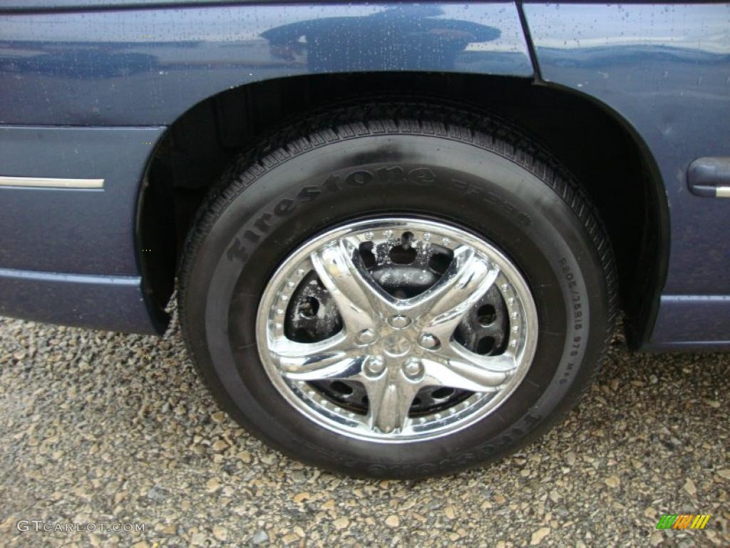 1995 Chevrolet Lumina Standard Lumina Model Custom Wheels Photo #40773607