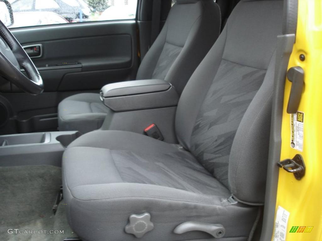 Very Dark Pewter Interior 2004 Chevrolet Colorado LS Extended Cab Photo #40773867