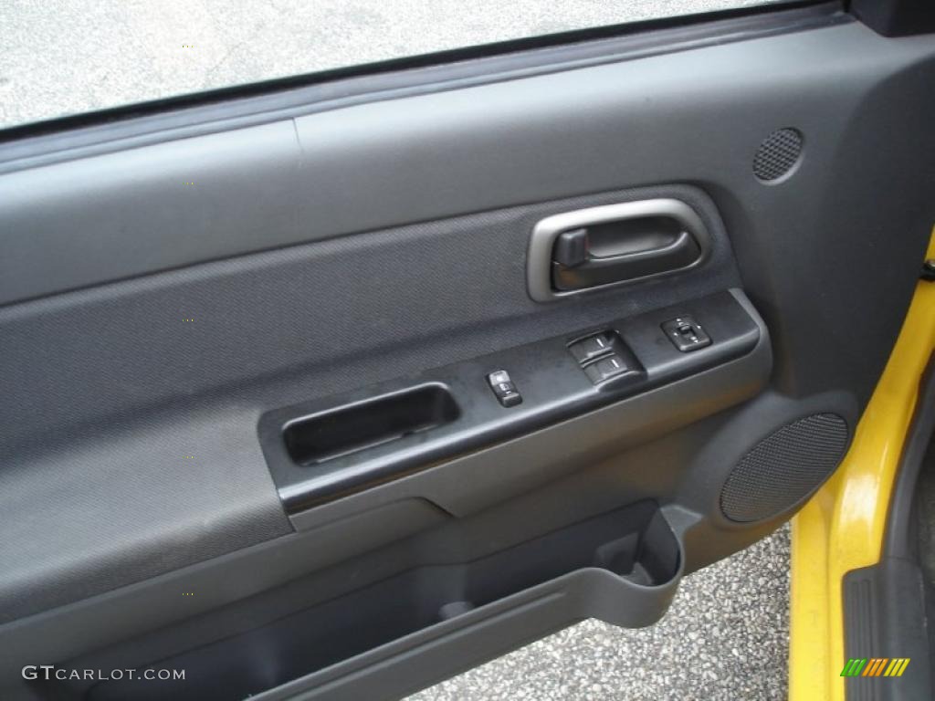 2004 Chevrolet Colorado LS Extended Cab Very Dark Pewter Door Panel Photo #40773911