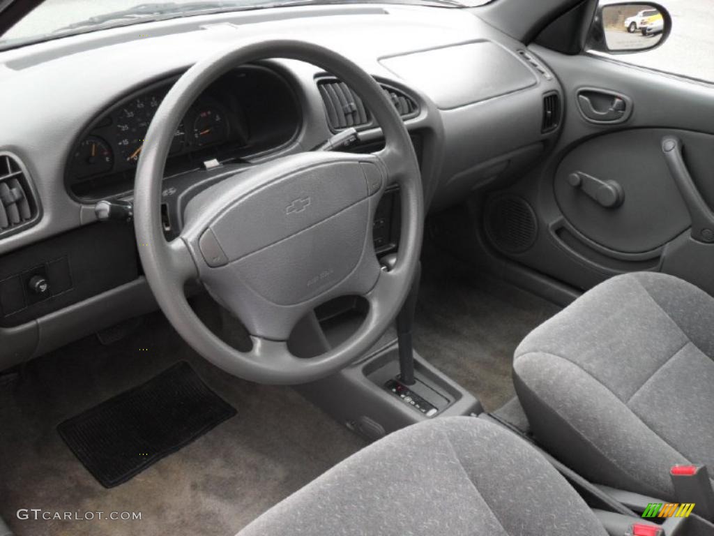 Gray Interior 2001 Chevrolet Metro LSi Photo #40775575