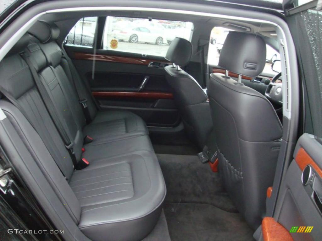Anthracite Interior 2005 Volkswagen Phaeton V8 4Motion Sedan Photo #40777399