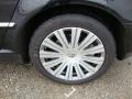 2005 Volkswagen Phaeton V8 4Motion Sedan Wheel and Tire Photo